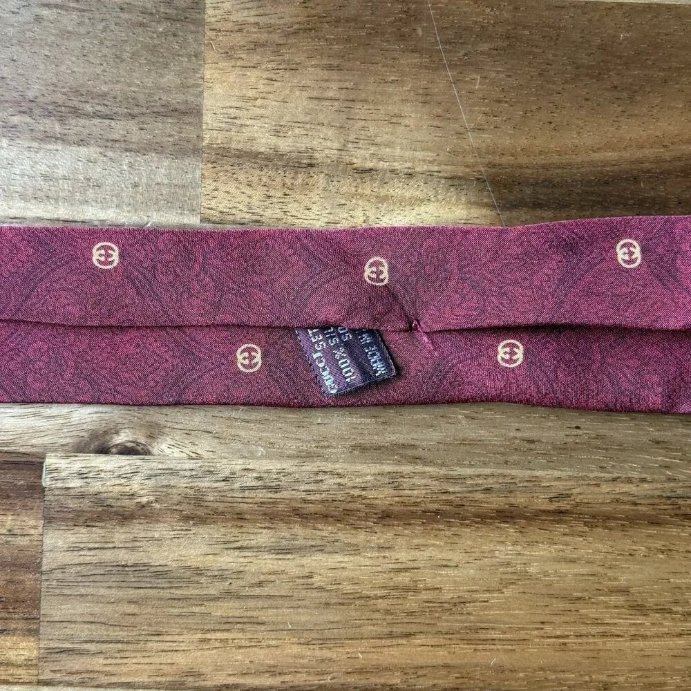 Vintage GUCCI Necktie GG Logo Silk Made In Italy Old Money Quiet Luxury Occasion